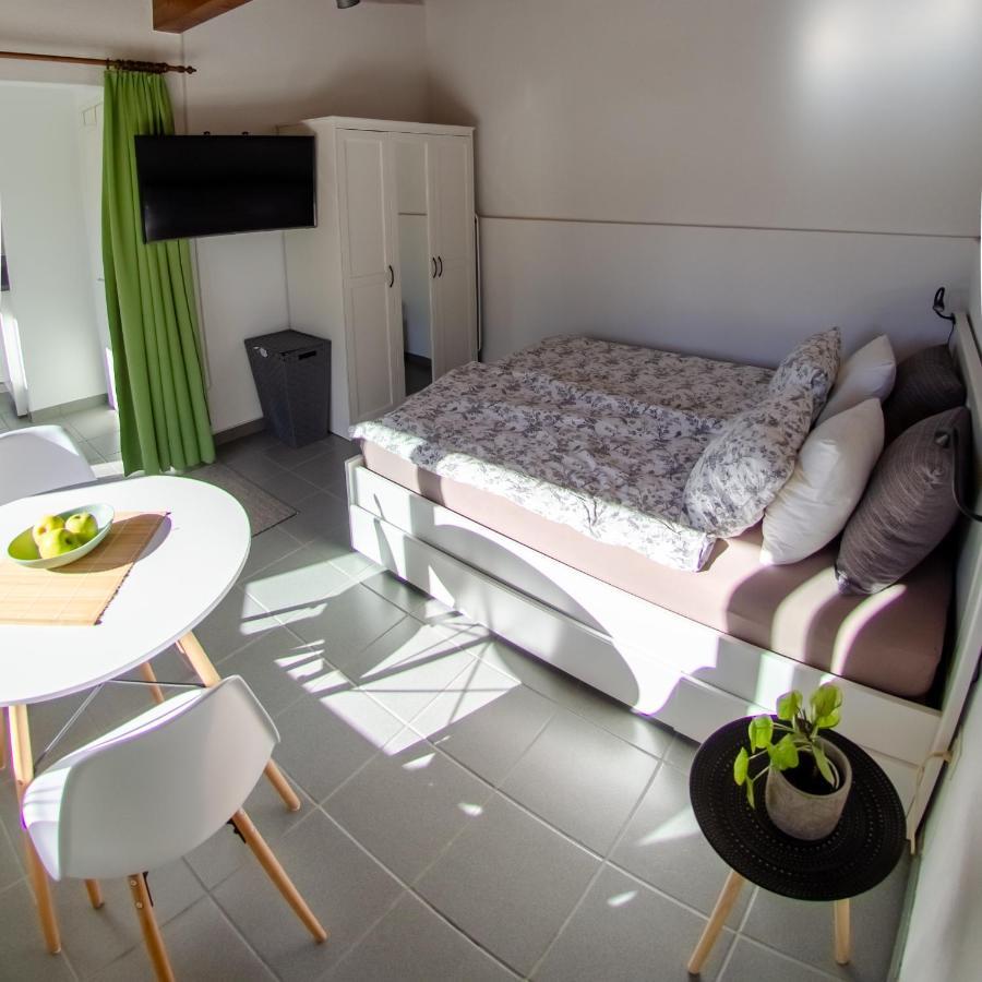 Rustico Al Sole - Just Renewed 1Bedroom Home In Ronco Sopra Ascona Eksteriør billede